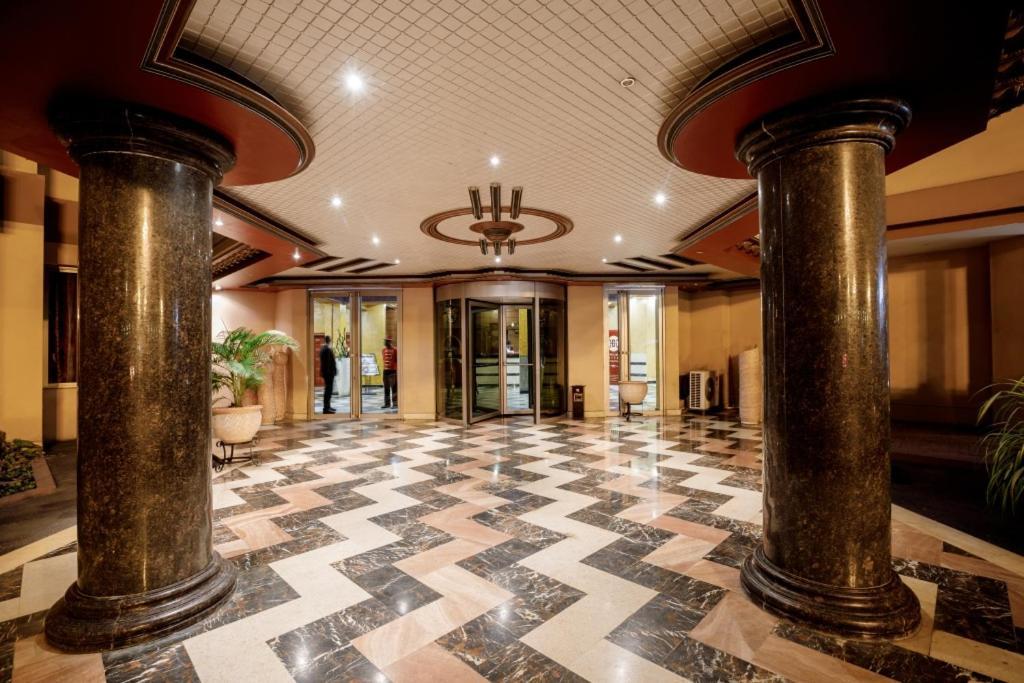 Beatrice Hotel キンシャサ エクステリア 写真